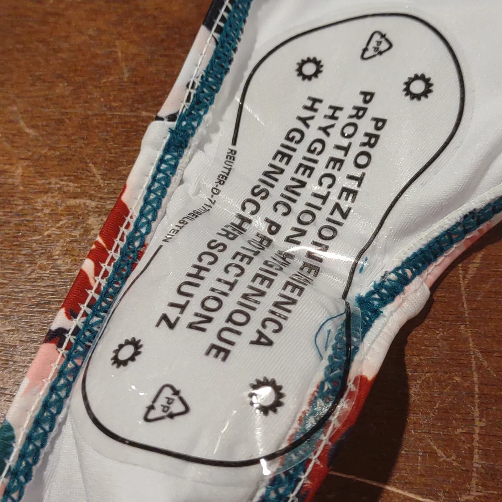 NWOT Woman Swim Bottoms Size L - Picture 6 of 6